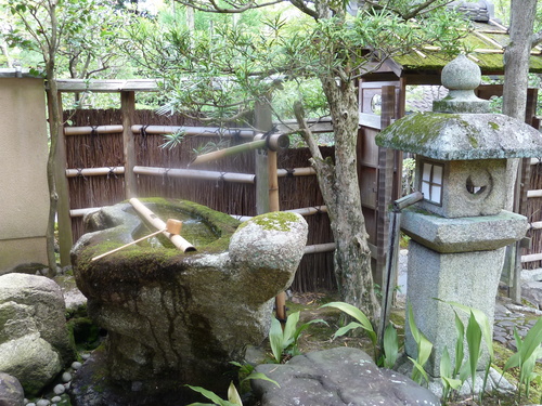 20110711南禅寺大寧軒 鉾骨組み (81).JPG
